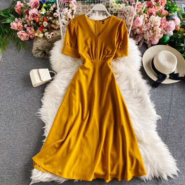 French Style V-neck Puff Sleeve Dress New Fashion Pleated Waist Tight Slimming Retro over the Knee Graceful Long Expansion Skirt - Image 2