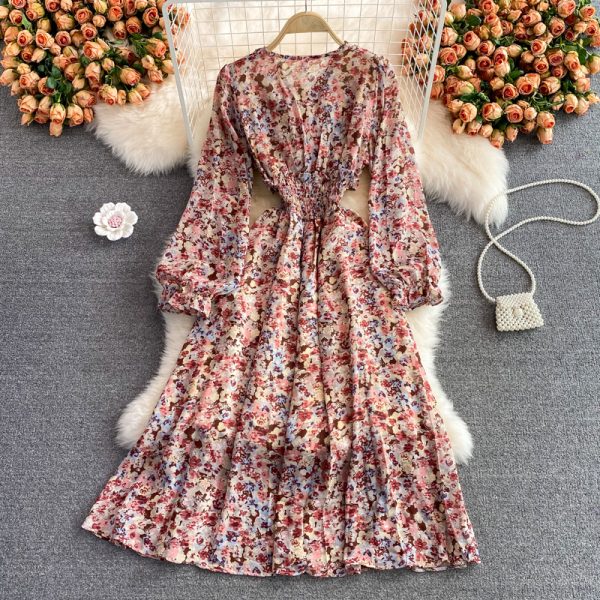 Gentle V-neck Floral Chiffon Dress Autumn New Pleated Long Sleeve Waist-Tight Figure Flattering Wide Hem Long Dress - Image 5